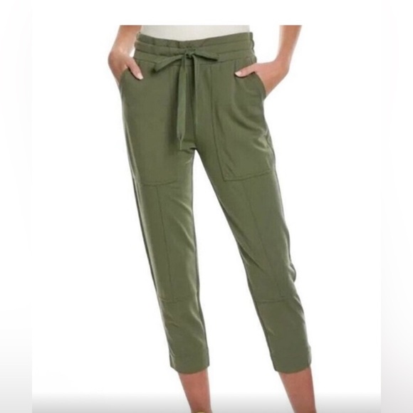 CAbi Pants - CAbi Olive Green Cropped Pants